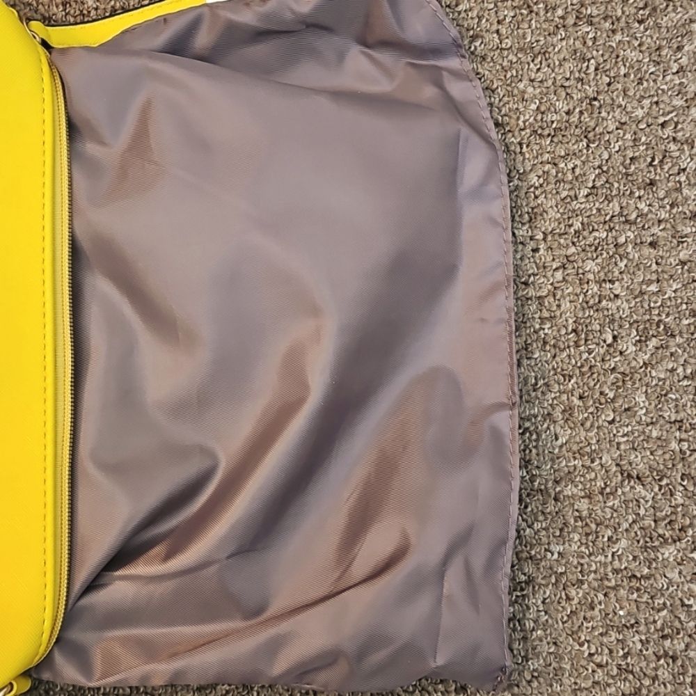 Handbag - Picture 14 of 16